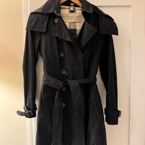 Burberry Black Trench Coat with Lining